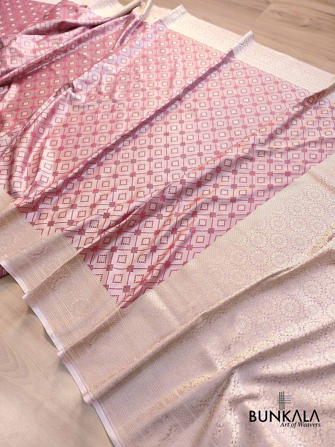 Mashru Pattern Buy Banarasi Mashru Silk Sarees Online at Bunkala - Elevate Your Style ...