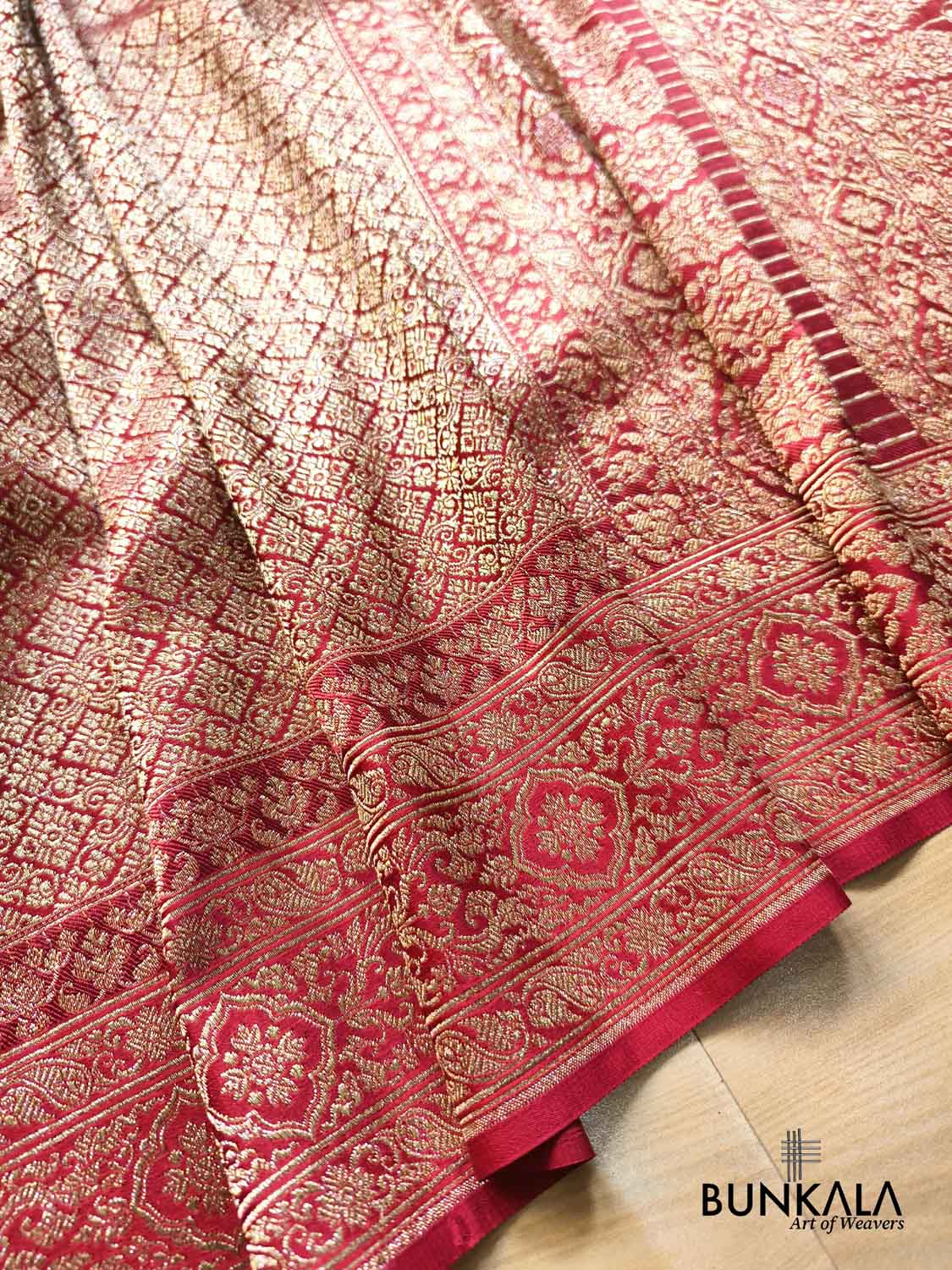 Reddish Maroon Brocade Weaved Banarasi Mashru Silk Saree