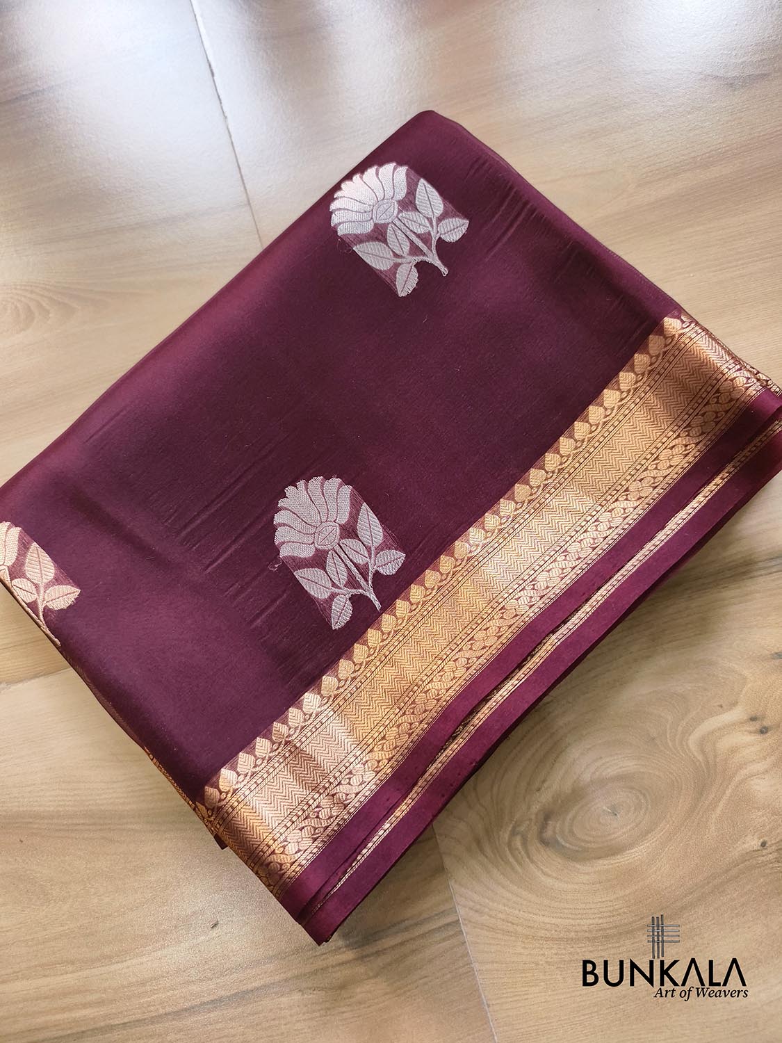 Burgundy Maroon Sona Rupa Floral Buta Handloom Banarasi Pure Organza Silk Saree