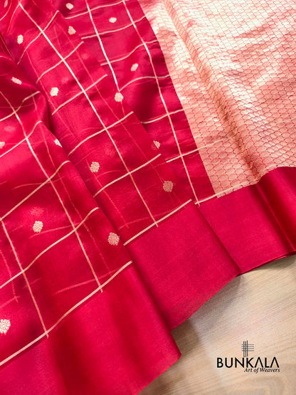 Blood Red Big Checks Handweaved Kadwa Buti Banarasi Pure Organza Silk Saree