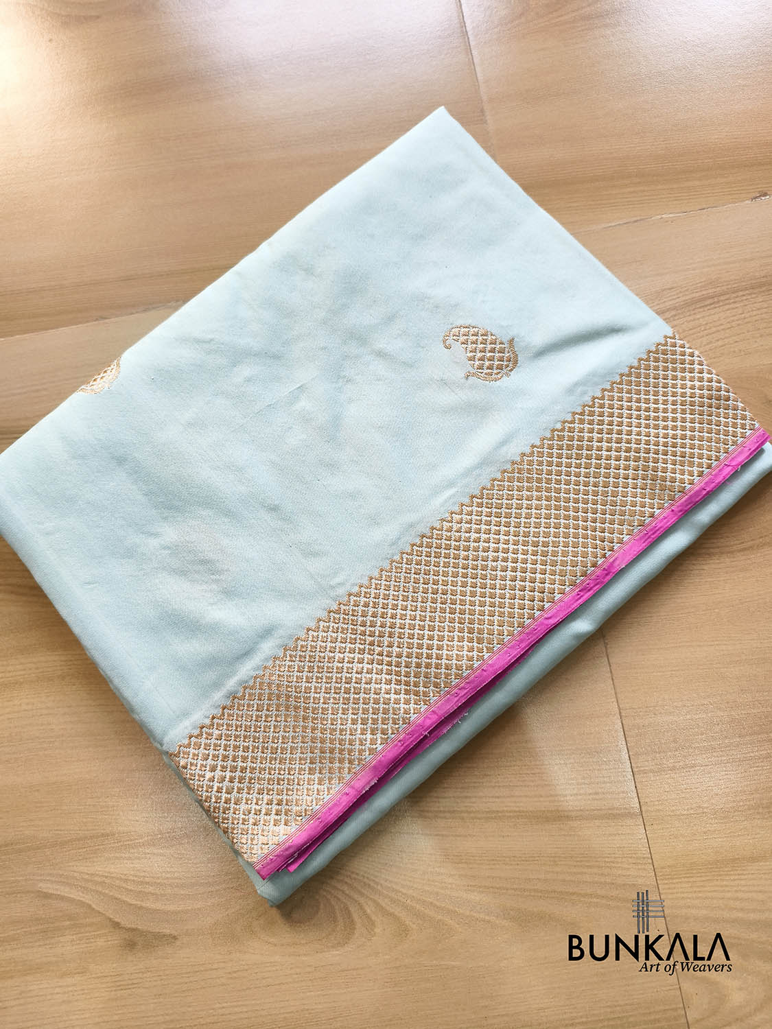 Ice Blue Ektara Designer Border Paisley Buta Kadwa Handloom Banarasi Pure Katan Silk Saree