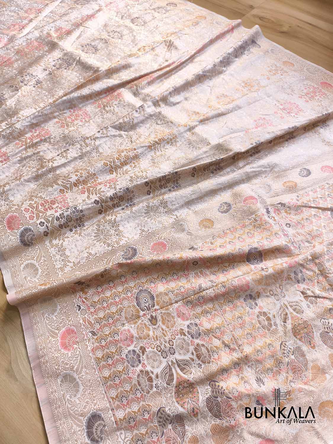 Ivory Brocade Floral Meenakari Weaved Banarasi Mashru Silk Saree