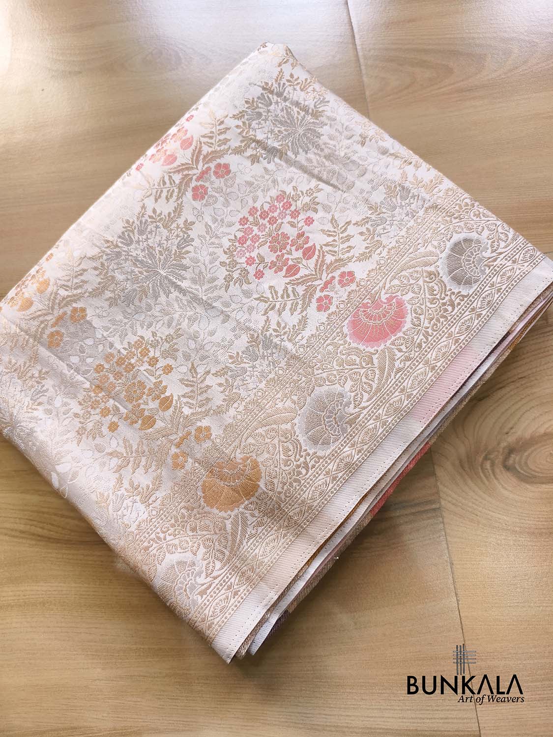 Ivory Brocade Floral Meenakari Weaved Banarasi Mashru Silk Saree