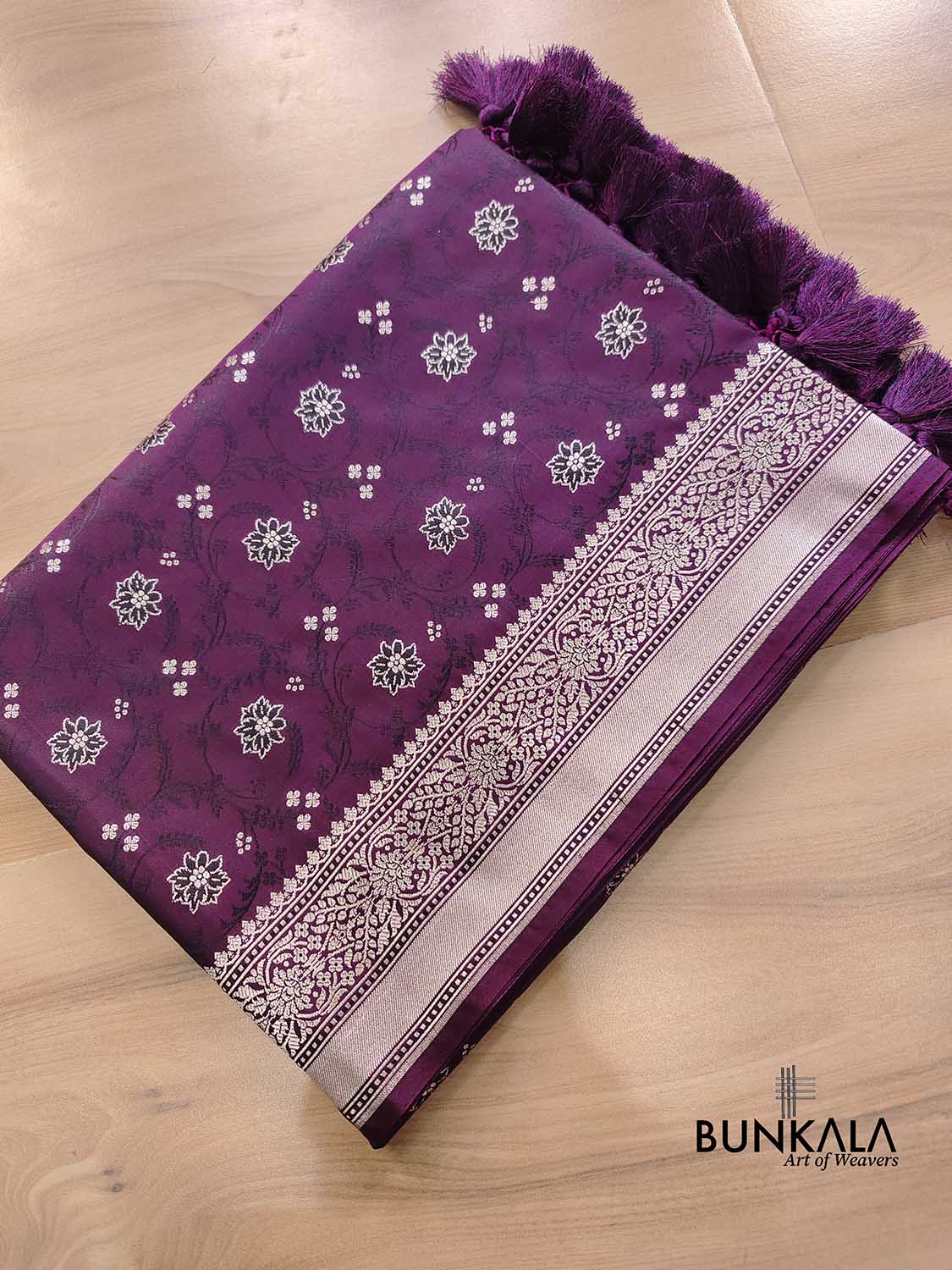 Deep Purple Soft Mashru Silk Jamewar Weaved Floral Jaal Design Banarasi Saree