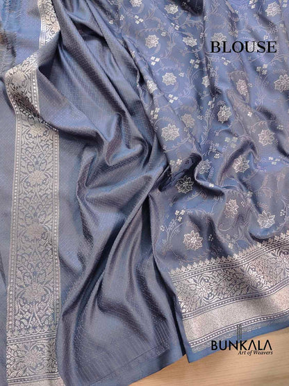 Grey Soft Mashru Silk Jamewar Weaved Floral Jaal Design Banarasi Saree