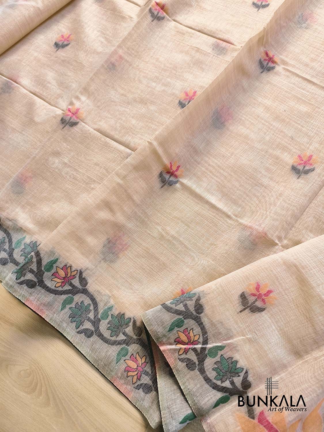 Ivory Beige Jamdani Big Peacock Motif Weaved Banarasi Cotton Saree