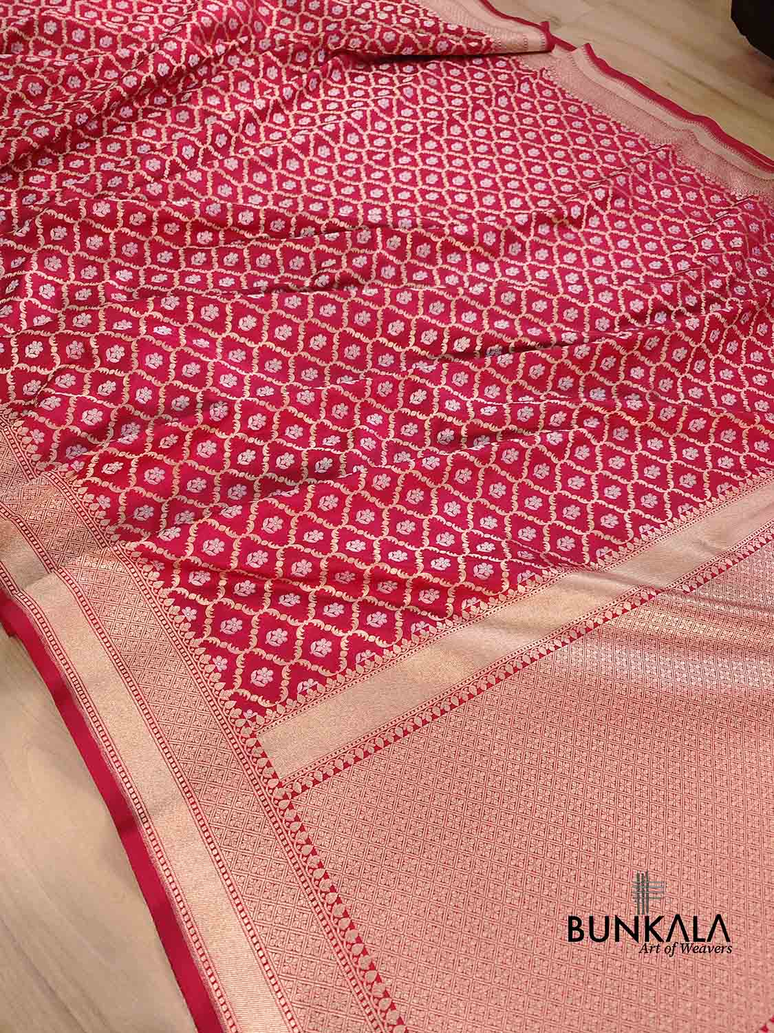 Red Traditional Pure Katan Silk Sona Rupa Zari HandloomJaal Design Banarasi Saree