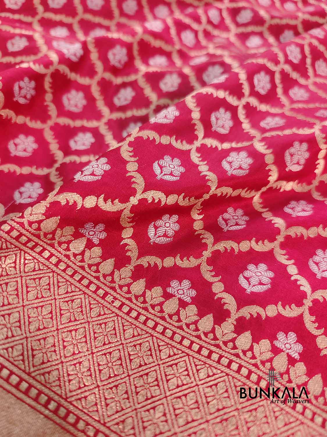 Red Traditional Pure Katan Silk Sona Rupa Zari HandloomJaal Design Banarasi Saree
