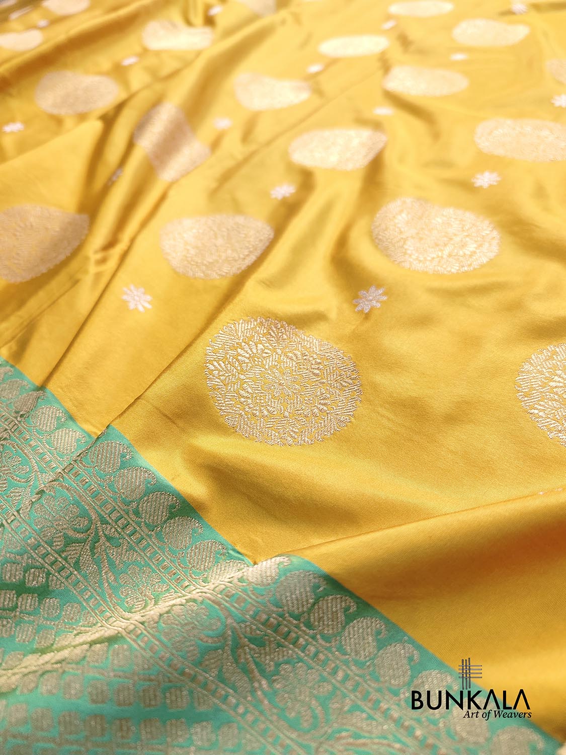 Mustard Yellow Kadwa Hand Weaved Big Round Buta Banarasi Pure Katan Silk Saree Contrast Border