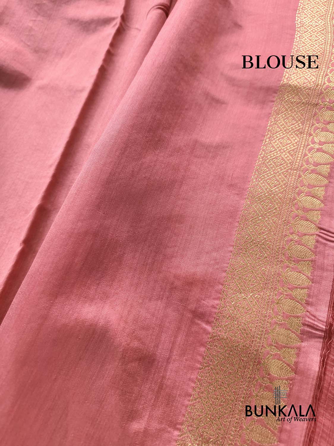 Peach Pink Antique Zari Kadwa Handweaved Buta Banarasi Pure Chiniya Silk Borderless Saree