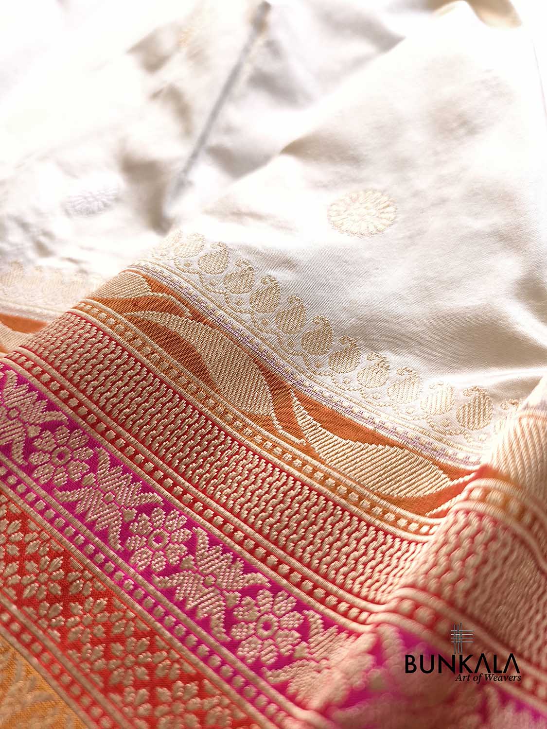 Ivory Kadiyal Multi Border Sona Rupa Round Buti Kadwa Handwoven Banarasi Pure Katan Silk Saree