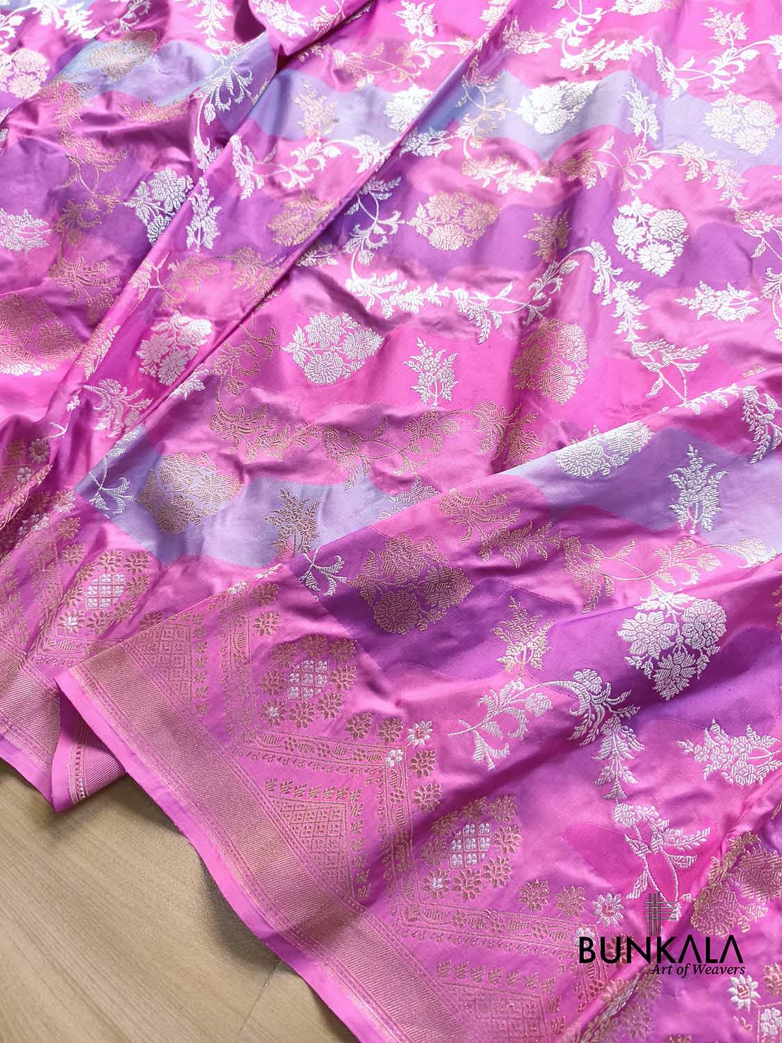 Gazri Pink Rangkat Floral Jaal Geometric Pallu Kadwa Handweaved Banarasi Pure Katan Silk Saree