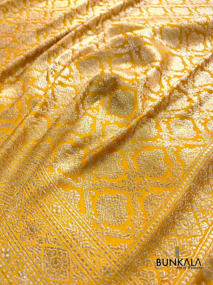 Haldi Bright Yellow Mashru Silk Brocade Weaved Banarasi Saree