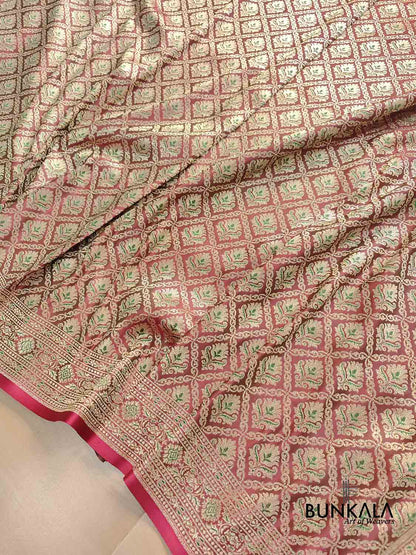Maroon ane Green Mashru Silk Brocade Weaved Banarasi Saree