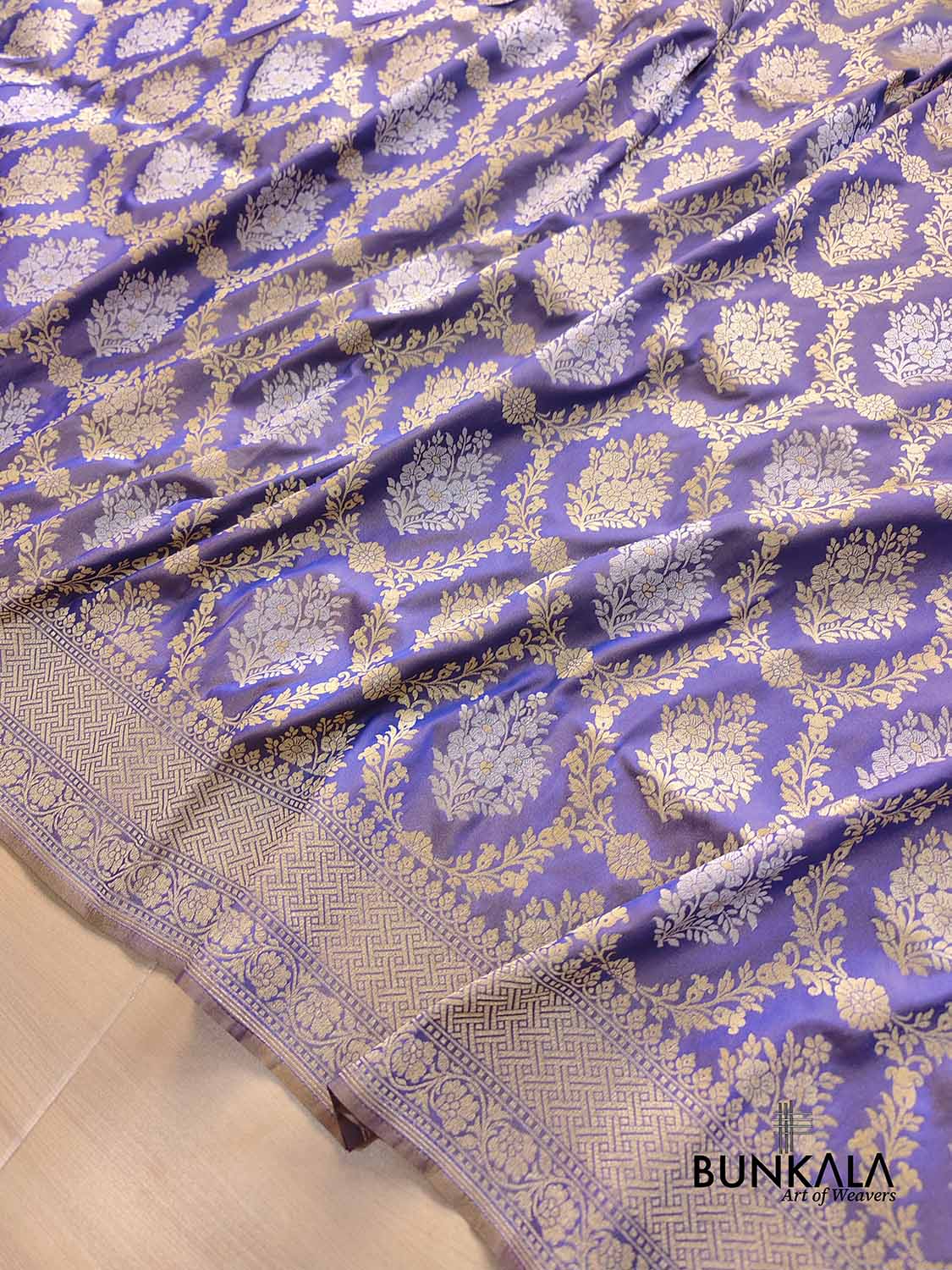 Lavender Jangla Sona Rupa Banarasi Silk Saree
