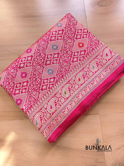 Reddish Pink Brocade Tanchui Meenakari Kadwa Handweaved Buta Banarasi Pure Katan Silk Saree