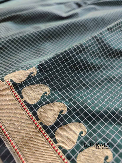 Bottle Green Checks Paisley Kadwa Handweaved Banarasi Pure Katan Silk Saree