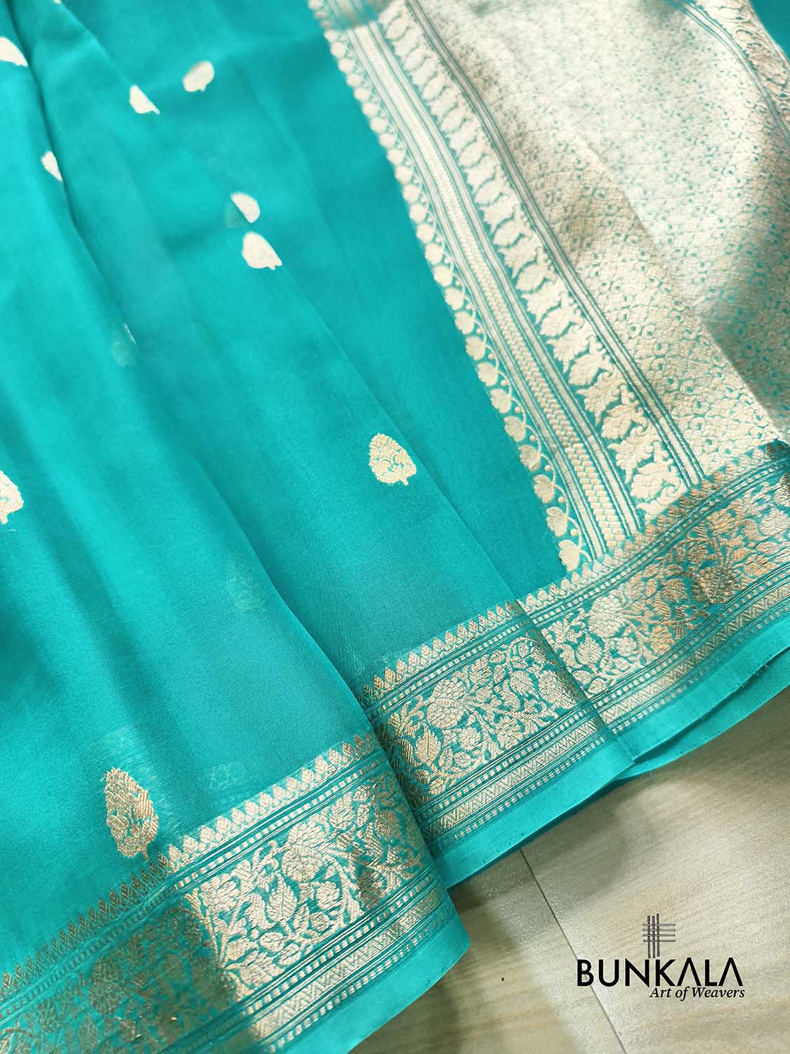 Turquoise Blue Kadwa Sona Zari Small Buti Handloom Banarasi Pure Organza Silk Saree
