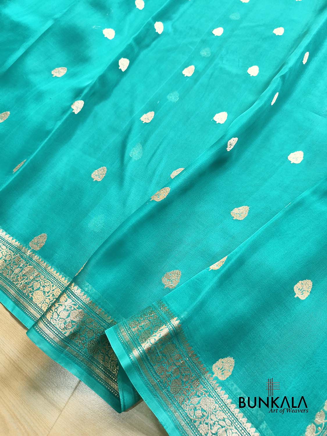 Turquoise Blue Kadwa Sona Zari Small Buti Handloom Banarasi Pure Organza Silk Saree