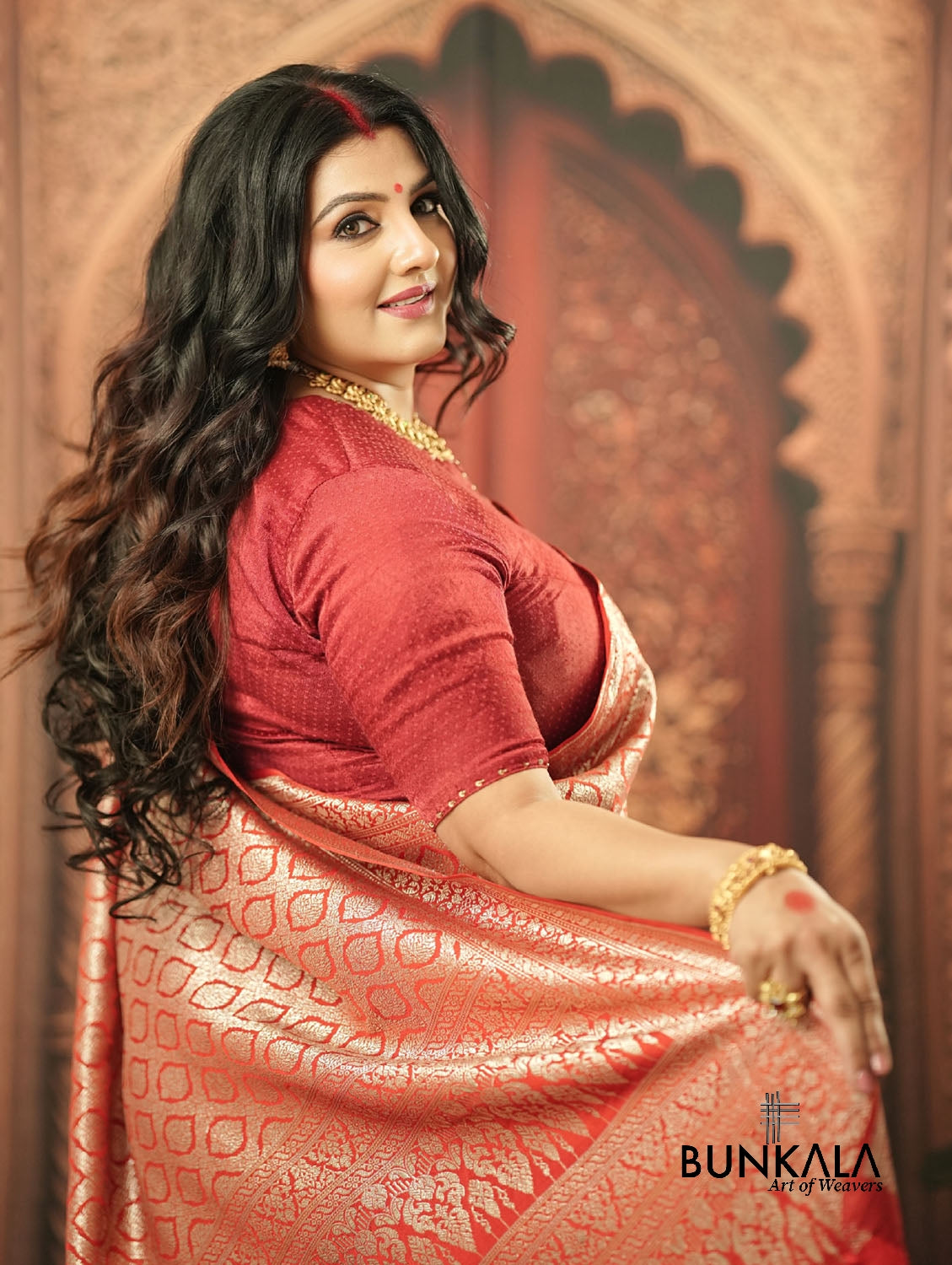 Traditional Bridal Maroon Brocade Weaved Banarasi Mashru Silk Saree