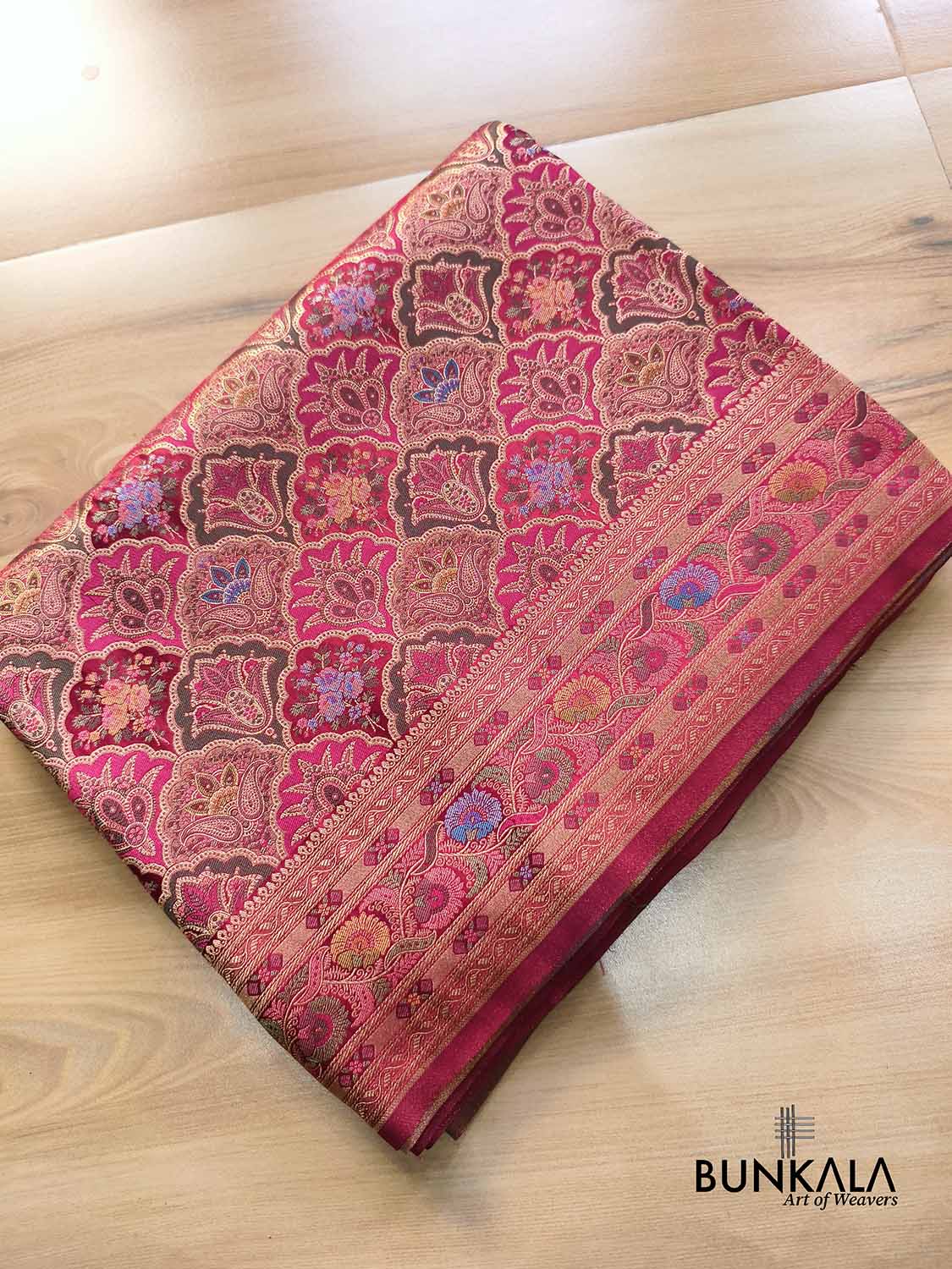 Reddish Pink Rangkat Jamewar Mughal Pattern Weaved Banarasi Mashru Silk Saree