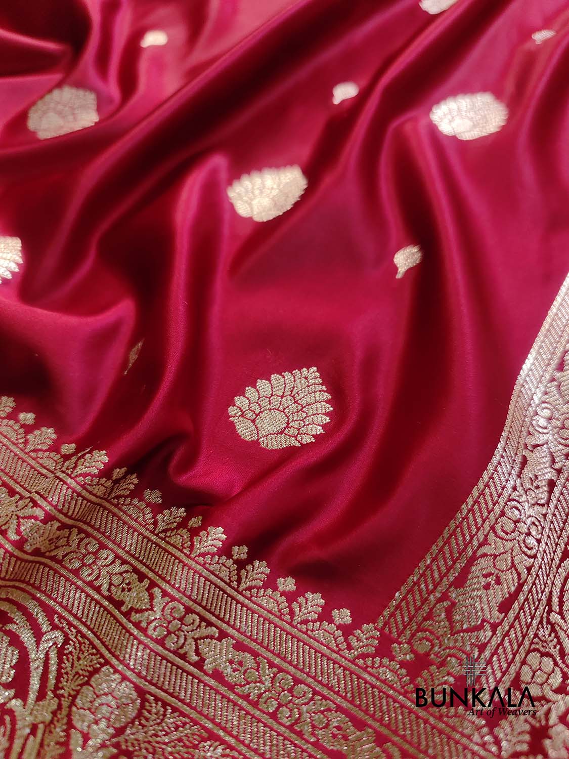 Bridal Maroon Soft Mashru Silk Allover Small Buti Weaved Banarasi Saree