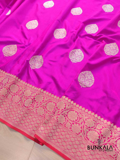 Pink Stripe Sona Rupa Kadwa Handweaved Buta Banarasi Pure Katan Silk Saree