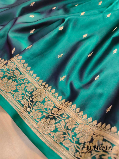 Double Shed Green Small Buti Weaved Banarasi Mashru Silk Floral Border Saree