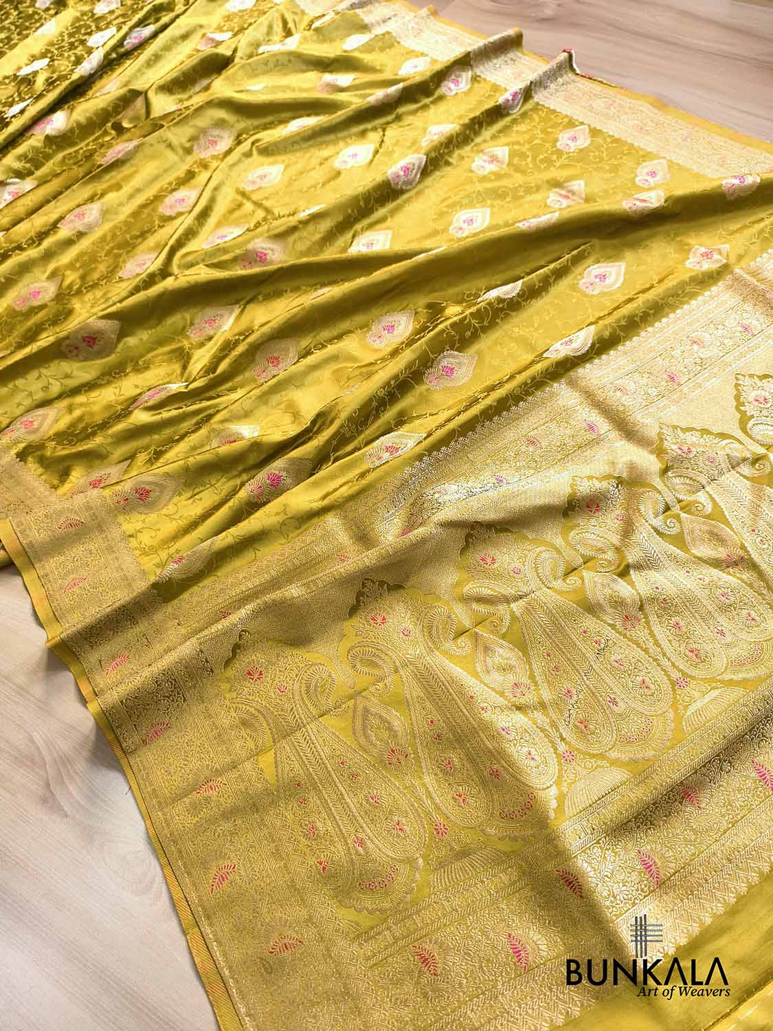 Greenish Yellow Meenakari Buta Banarasi Mashru Silk Saree