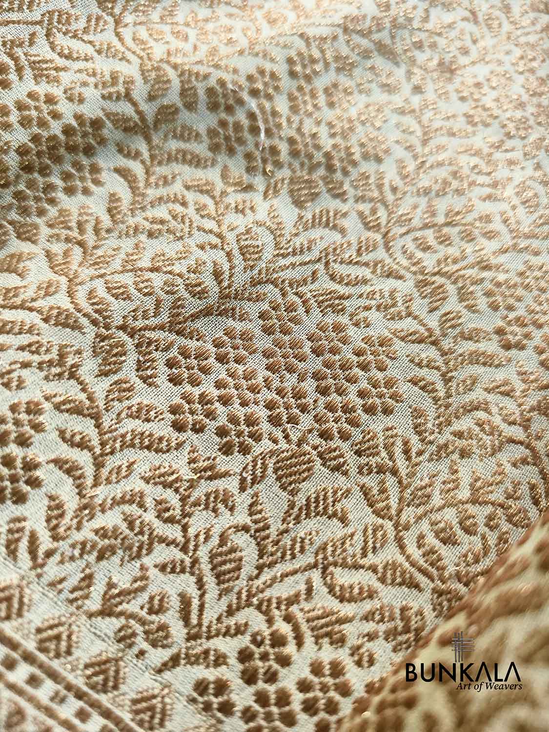 Pista Green Brocade Antique Zari Weaved Banarasi Resham Silk Saree Floral Border