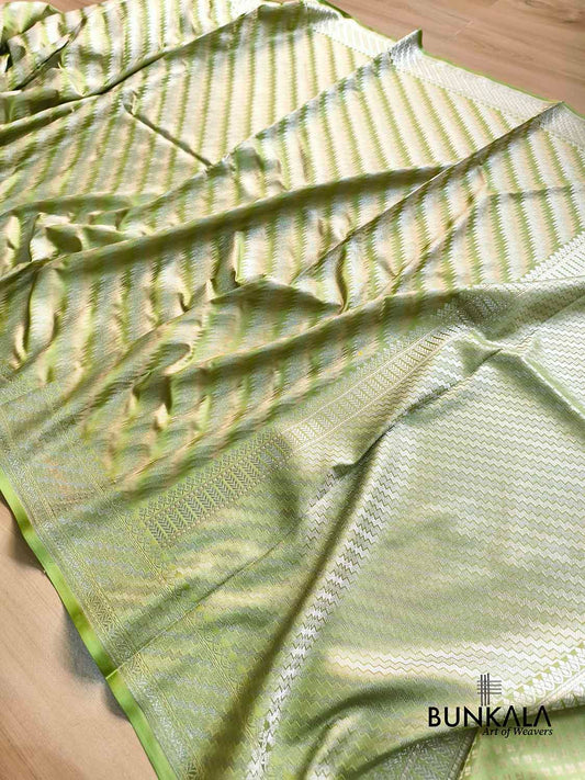 Pistachio Green Jamewar Weaved Geormetric Zig Zag Pattern Banarasi Mashru Silk Saree