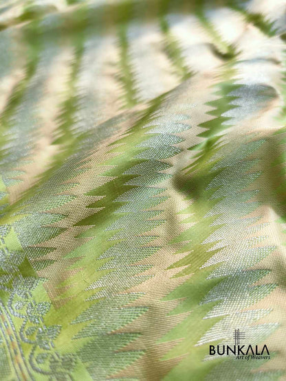 Pistachio Green Jamewar Weaved Geormetric Zig Zag Pattern Banarasi Mashru Silk Saree