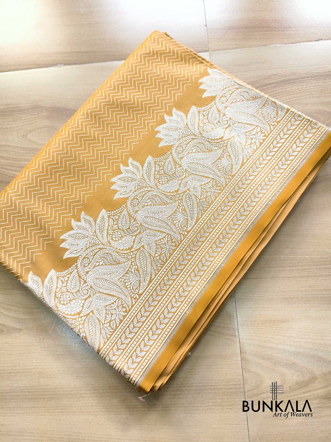 Mustard Yellow Jamewar Weaved Zig Zag Pattern Banarasi Mashru Silk Saree