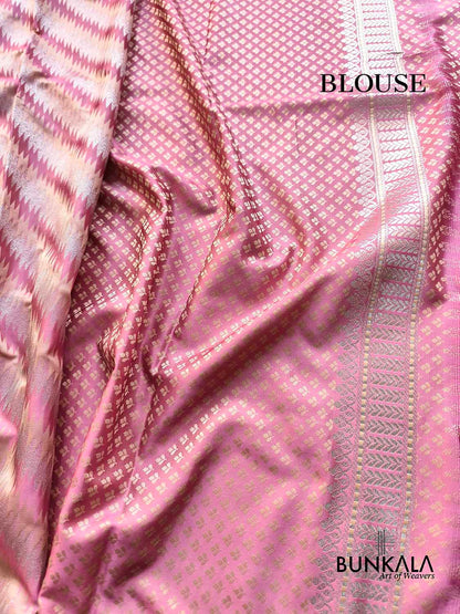 Salmon Pink Jamewar Weaved Geormetric Zig Zag Pattern Banarasi Mashru Silk Saree
