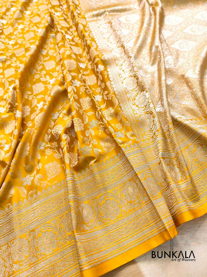 Mustard Yellow Jamewar Weaved Floral Banarasi Mashru Silk Saree