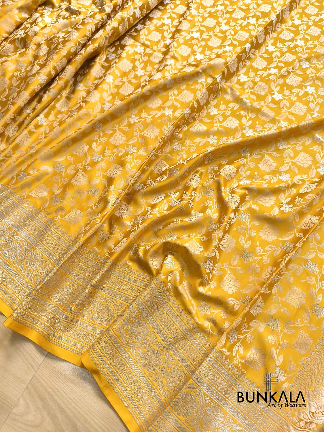 Mustard Yellow Jamewar Weaved Floral Banarasi Mashru Silk Saree