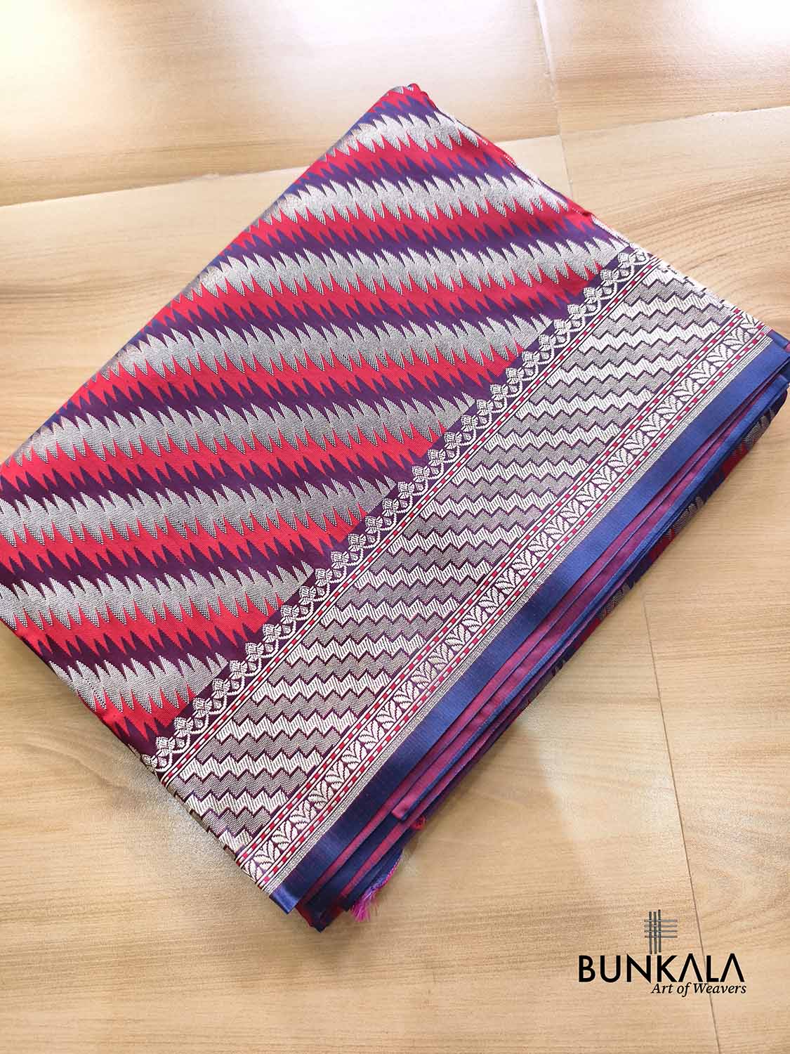 Purple Jamewar Weaved Geormetric Zig Zag Pattern Banarasi Mashru Silk Saree