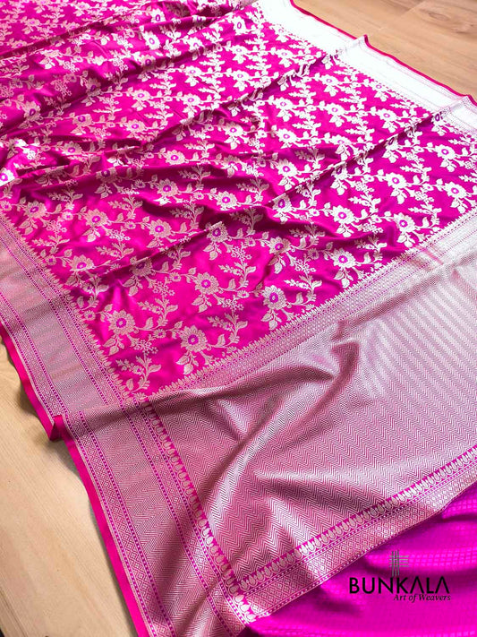 Magenta Pink Jamewar Weaved Meenakari Floral Jaal Banarasi Mashru Silk Saree