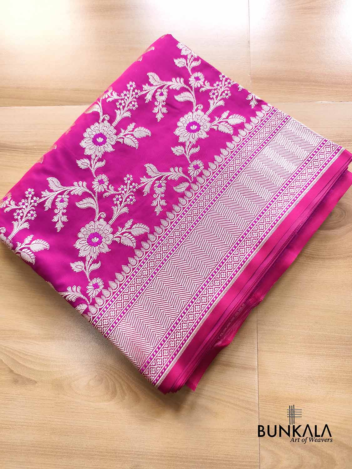 Magenta Pink Jamewar Weaved Meenakari Floral Jaal Banarasi Mashru Silk Saree