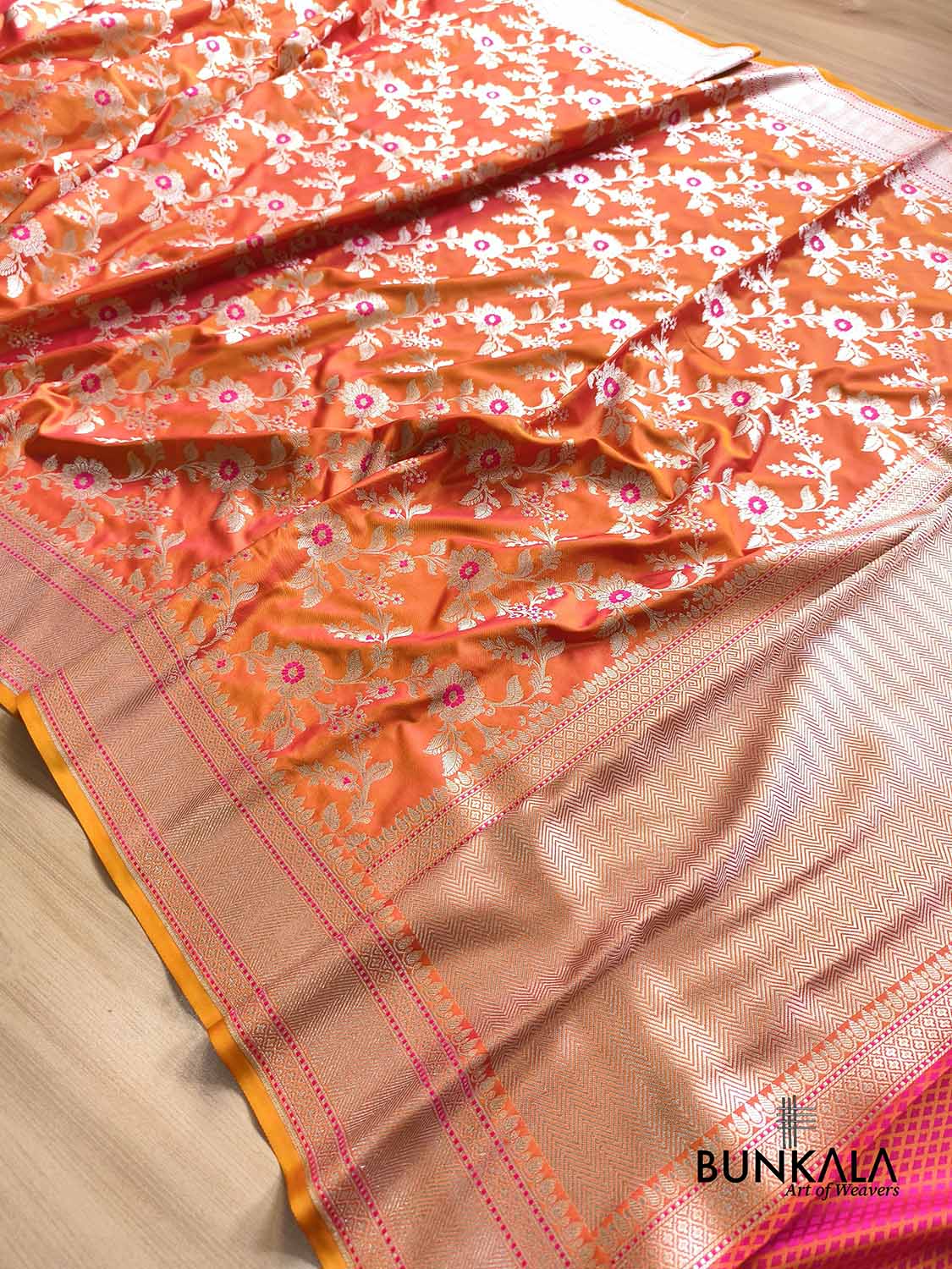 Orange Pink Shot Jamewar Weaved Meenakari Floral Jaal Banarasi Mashru Silk Saree