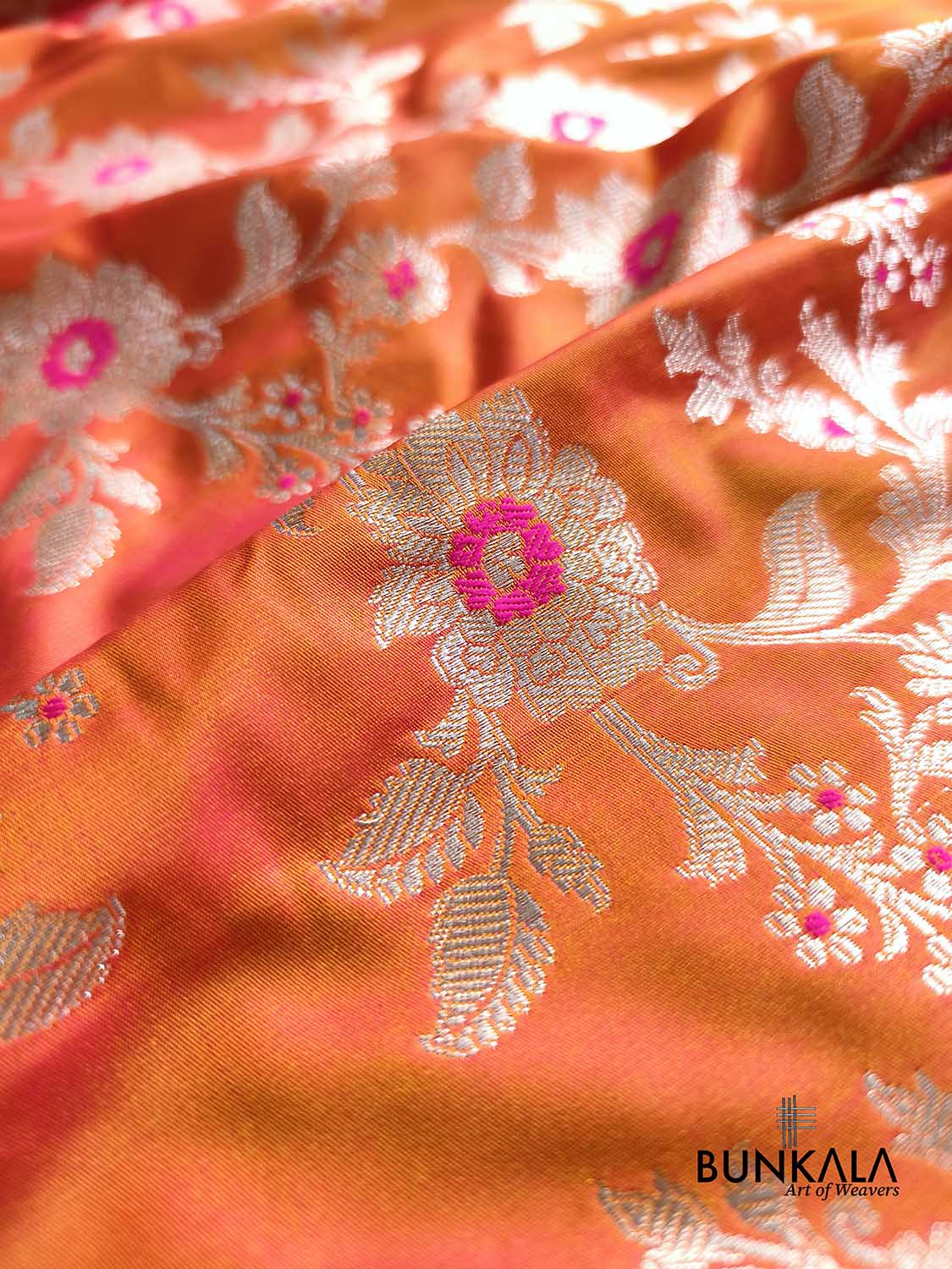 Orange Pink Shot Jamewar Weaved Meenakari Floral Jaal Banarasi Mashru Silk Saree