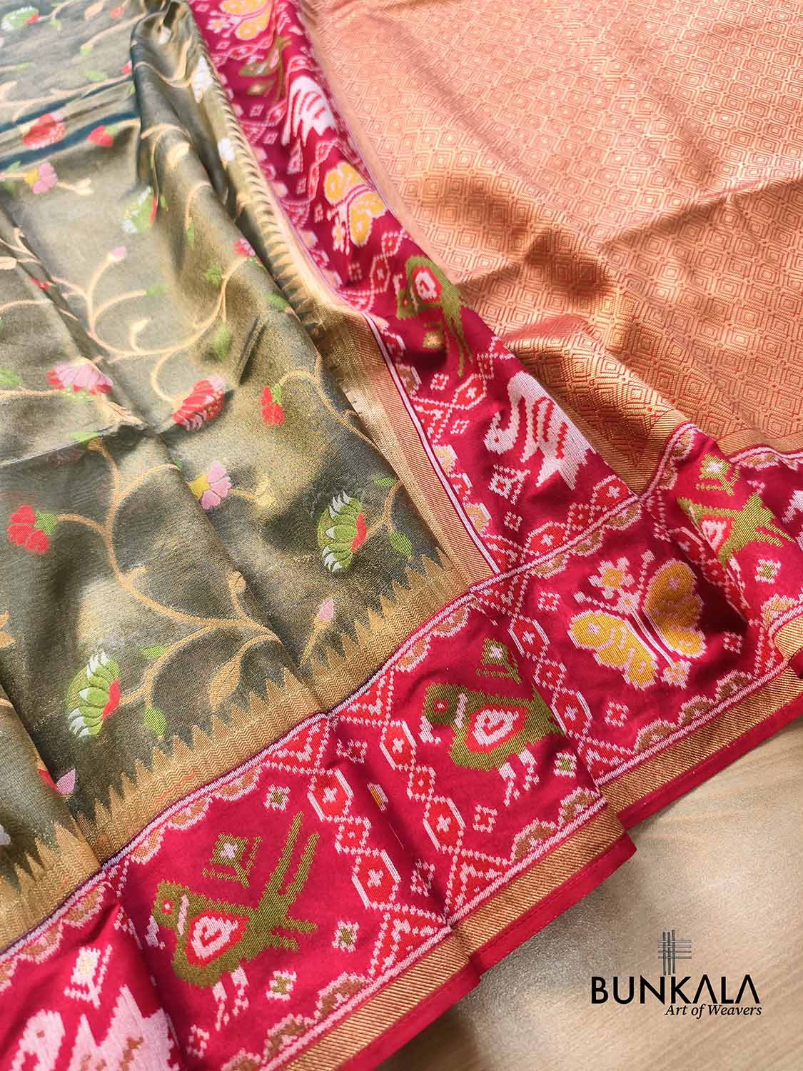 Masterpiece Grey Patola Banarasi Floral Jaal Meenakari Weaved Tissue Saree