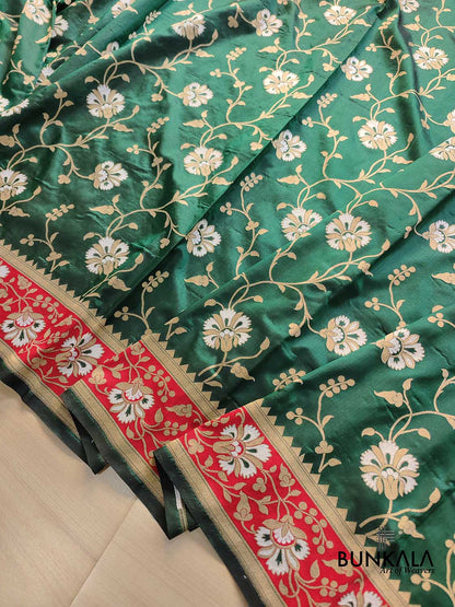 Bottle Green Sona Rupa Floral Jaal Handloom Banarasi Pure Katan Silk Saree with Red Contrast Border