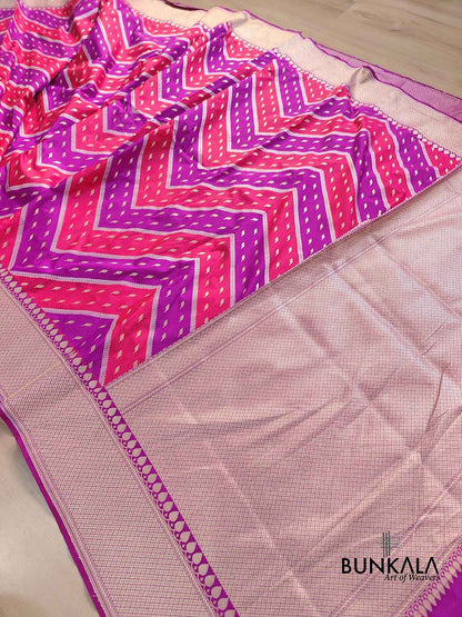 Pink Two Shade Zig Zag Buti Design Weaved Banarasi Silk Saree