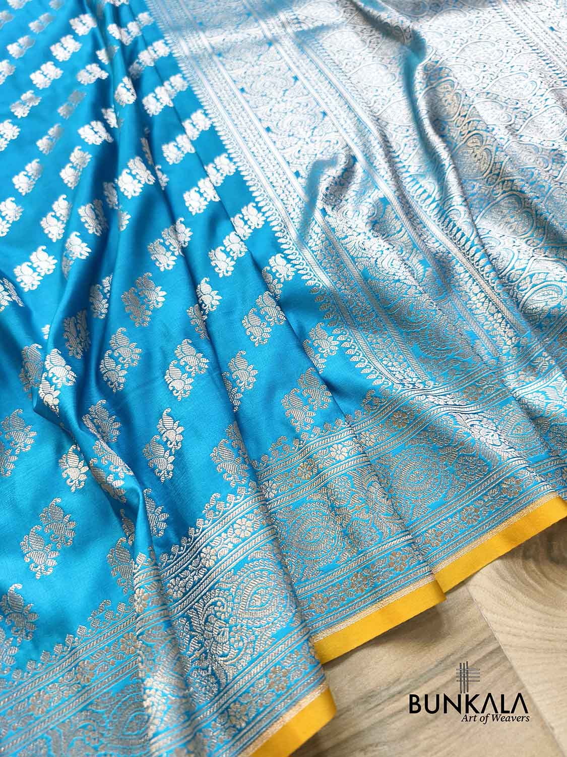 Blue Small Motif Weaved Banarasi Mashru Silk Saree