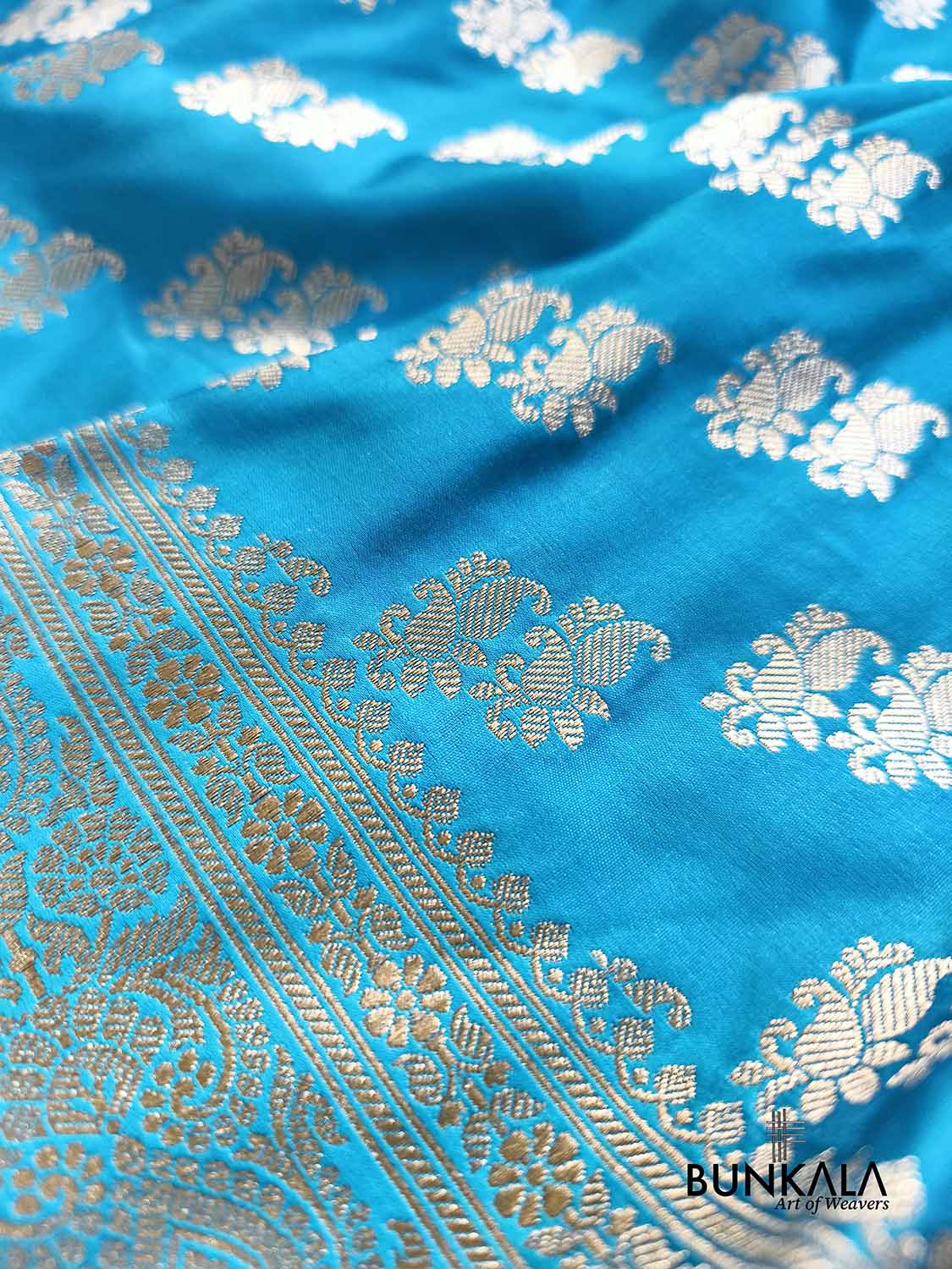 Blue Small Motif Weaved Banarasi Mashru Silk Saree