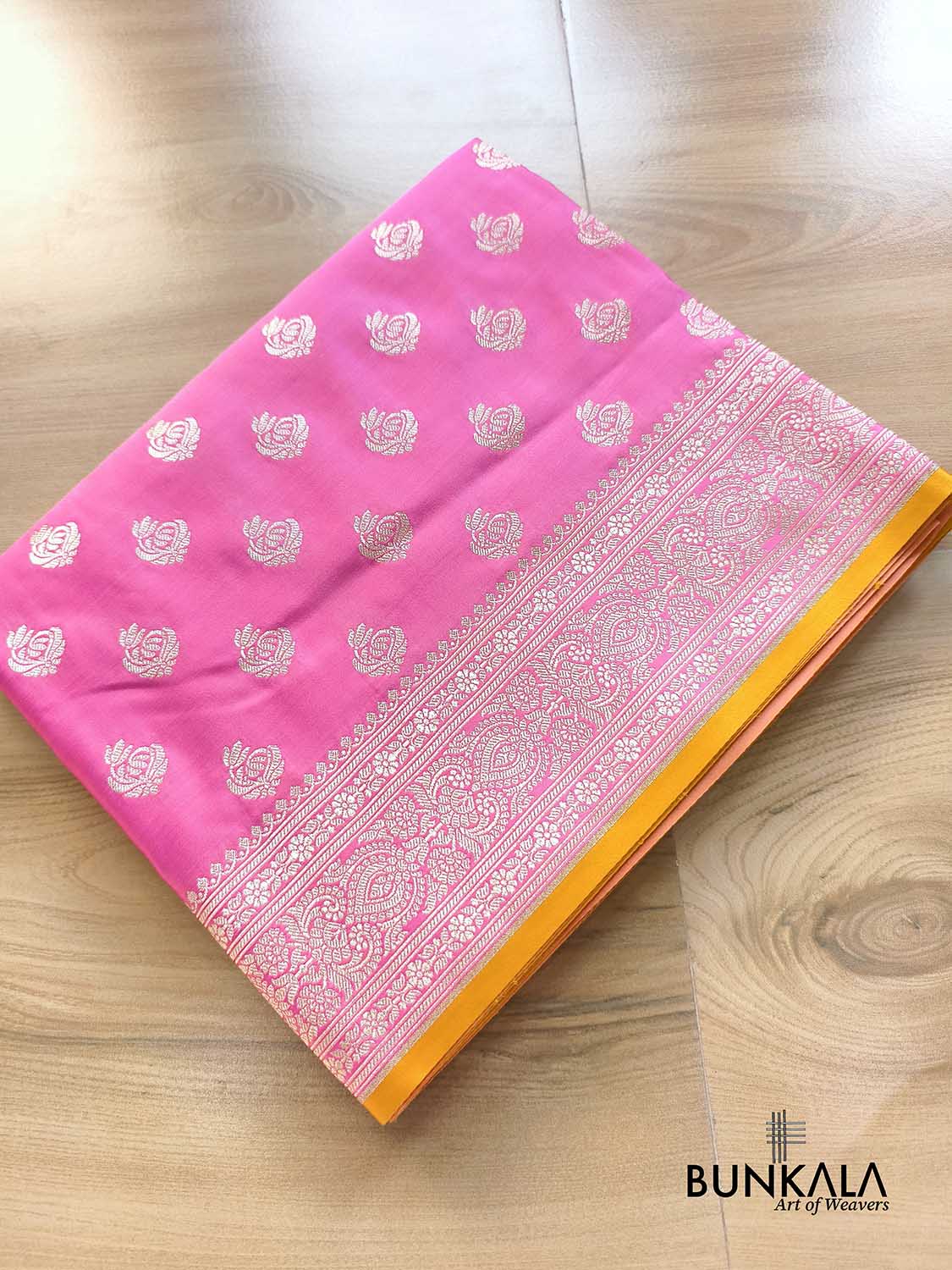Pink Small Motif Weaved Banarasi Mashru Silk Saree