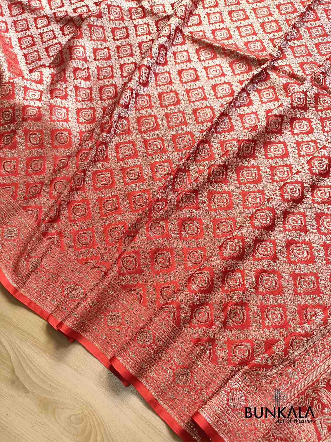 Rust Red Vintage Pattern All Over Jaal Brocade Weaved Banarasi Mashru Silk Saree