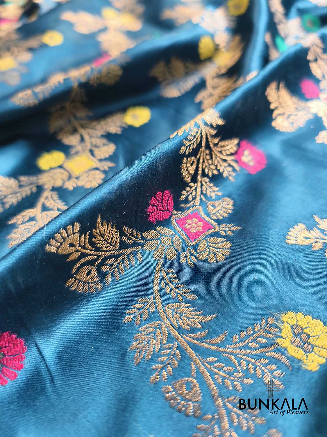 Aqua Blue Floral Meenakari Jaal Banarasi Mashru Silk Saree