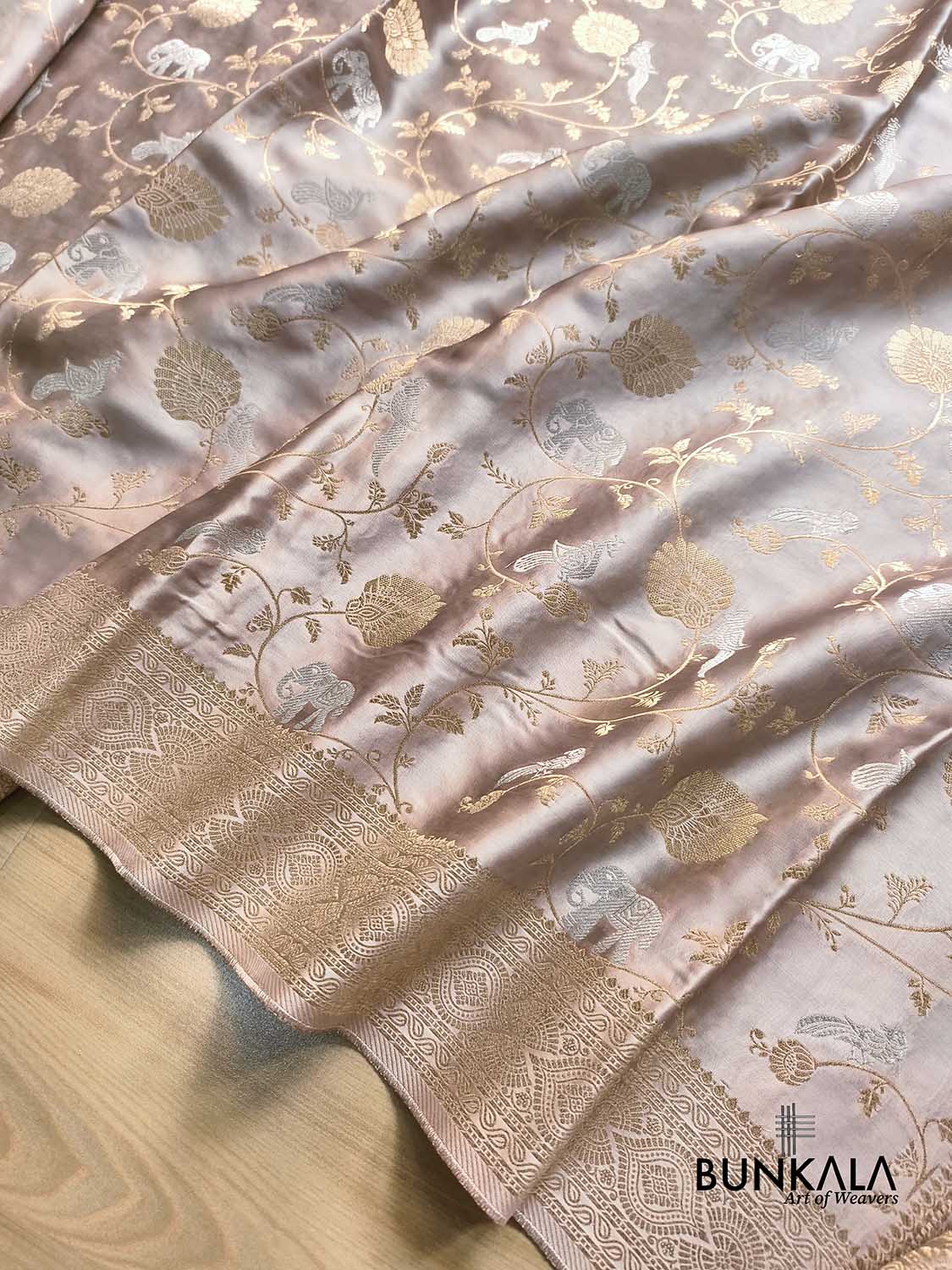 Pastel Elephant and Bird Floral Jaal Banarasi Mashru Silk Saree